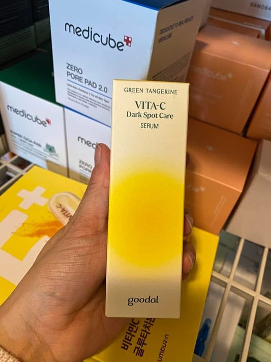 Goodal vita - c Dark spot care serum - Think Shop